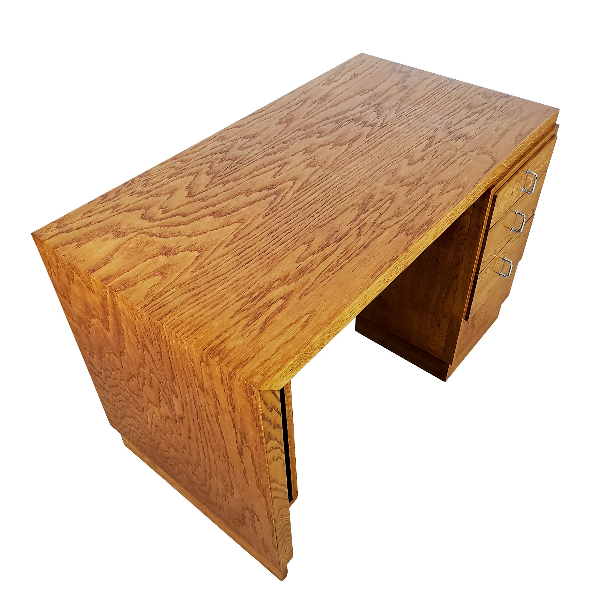 desks